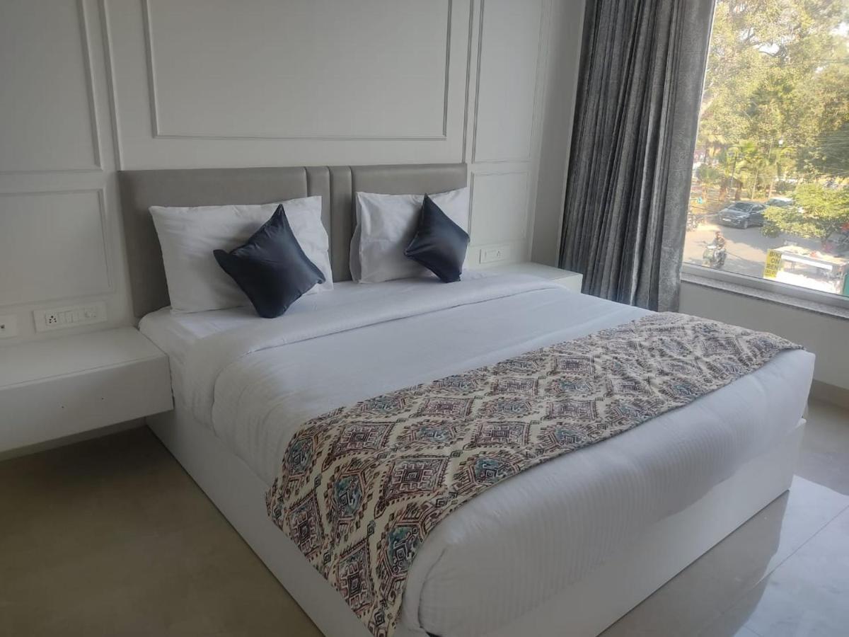 Hotel Mumbai House Express Udaipur Exterior foto
