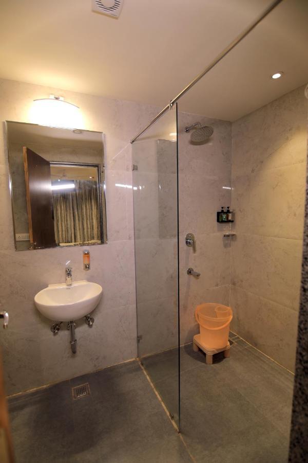 Hotel Mumbai House Express Udaipur Exterior foto