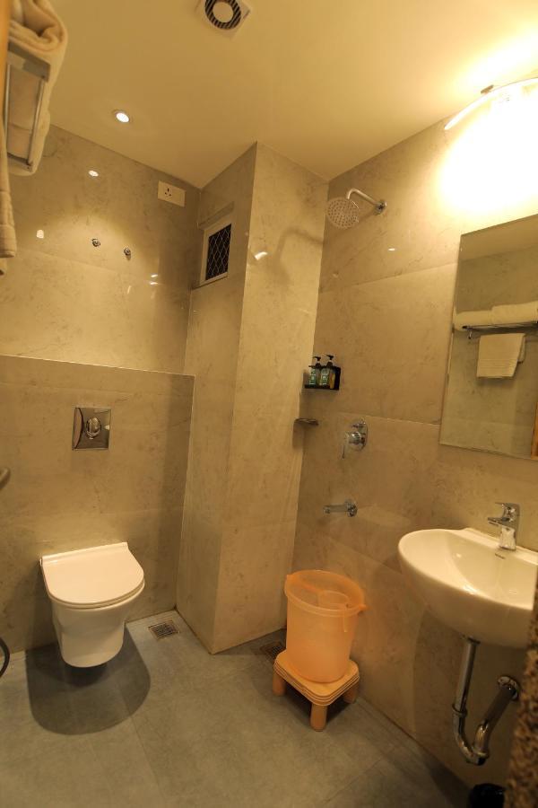 Hotel Mumbai House Express Udaipur Exterior foto